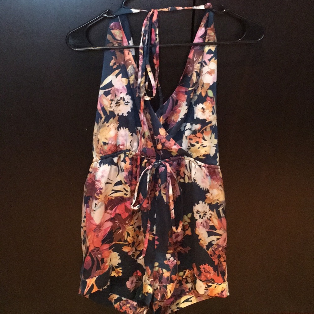 Backless romper